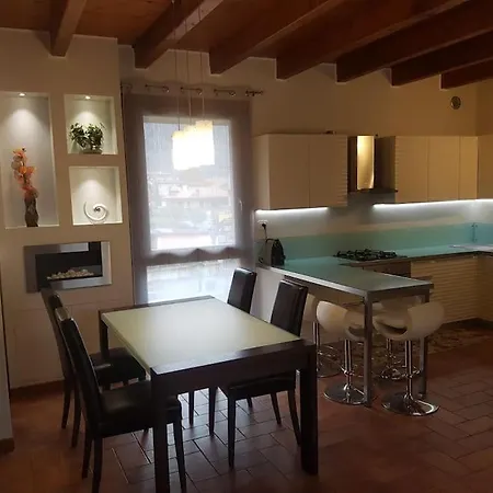 Copelia - Pool And Elegance Paratico